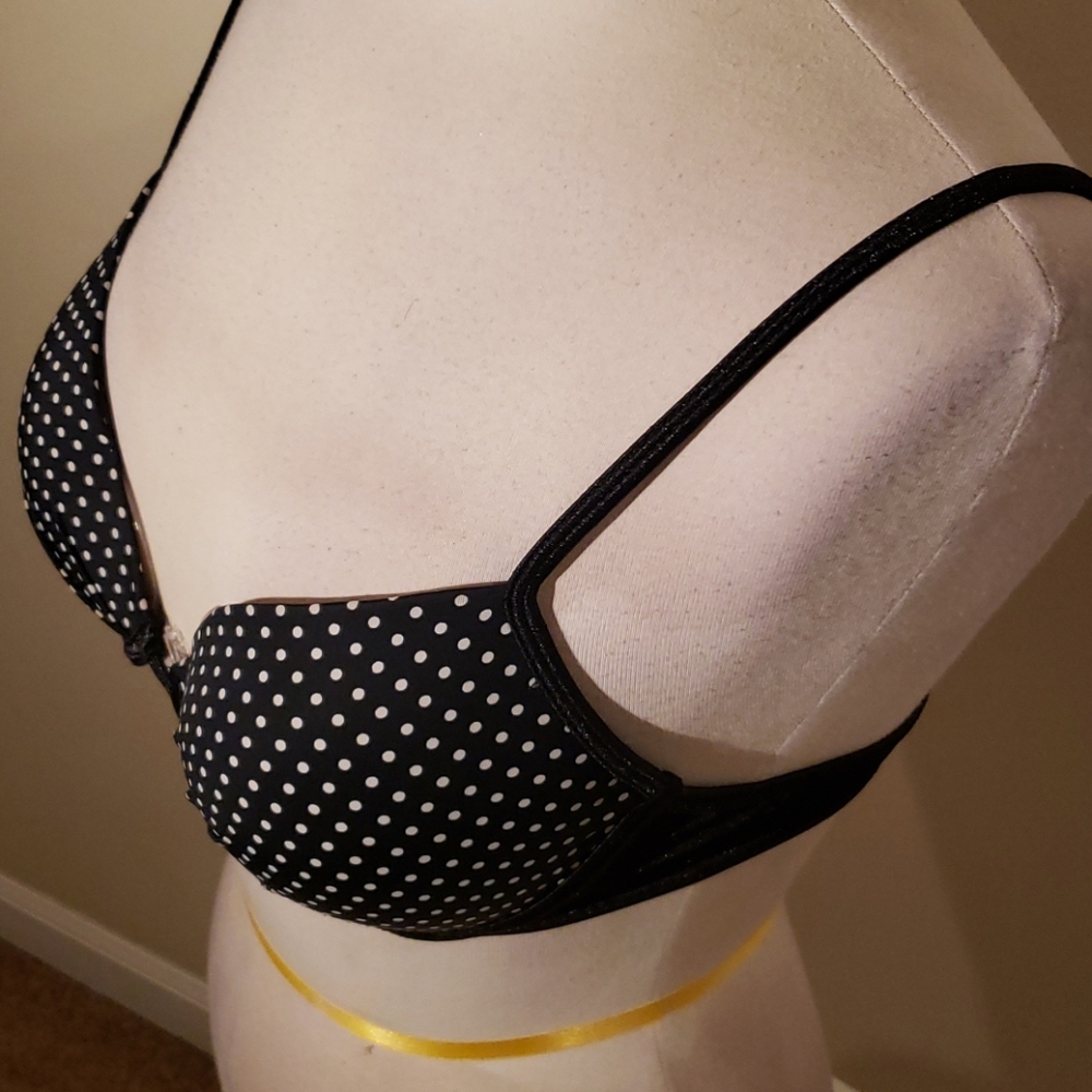 2 bras - Picture 3 of 16
